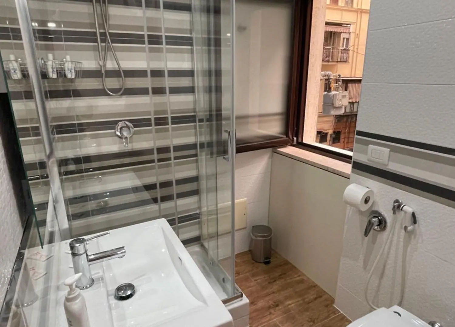 Regal Home Apartment Naples 0*,  Italy