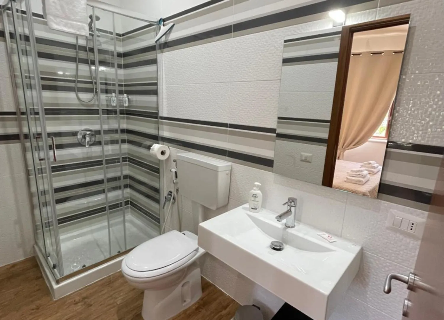 Regal Home Apartment Naples