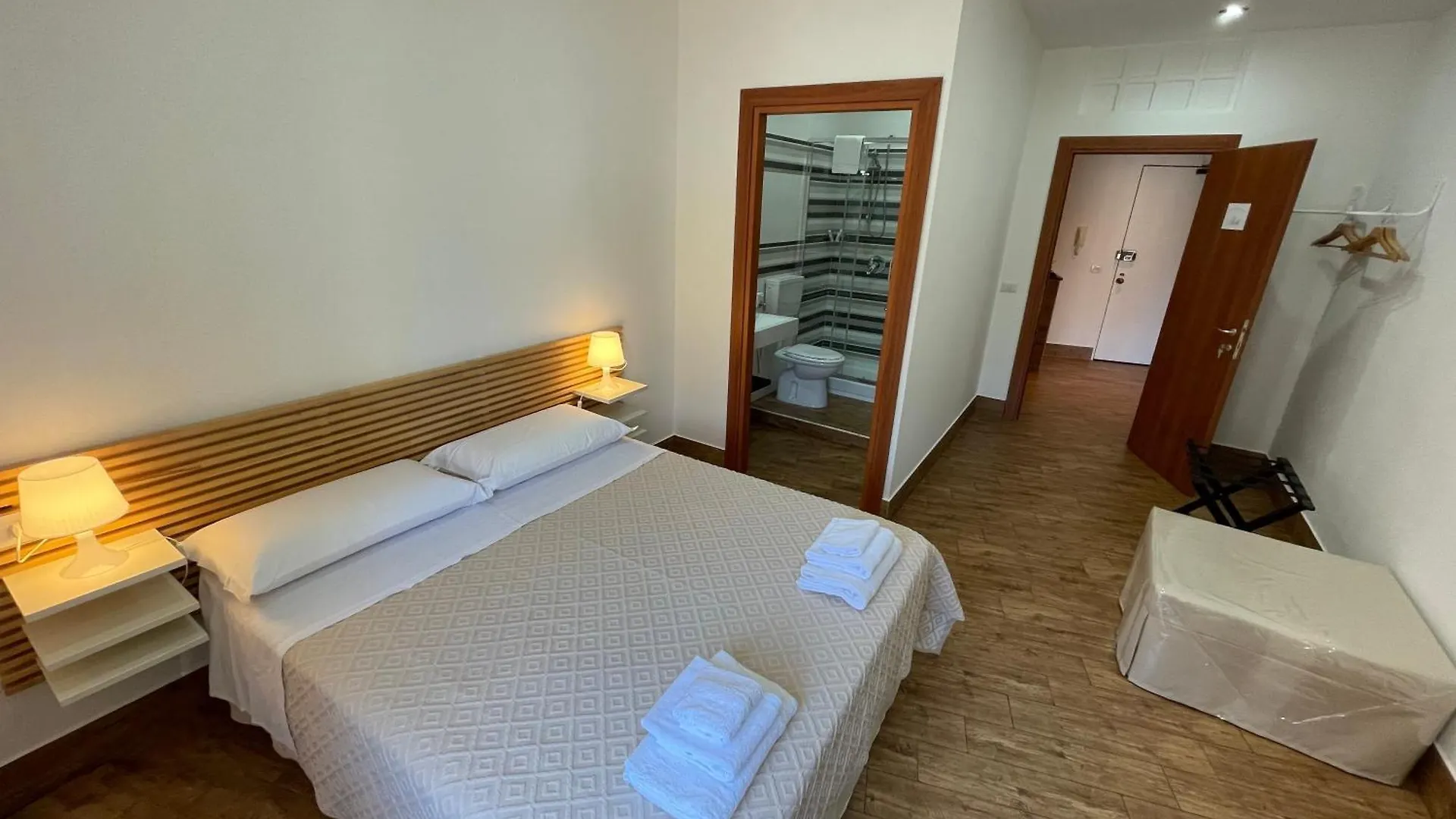 Regal Home Apartment Naples